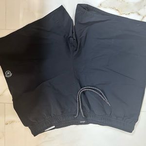 Allbirds men shorts large